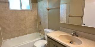 6046 S 4000 W - Duplex Gallery 18