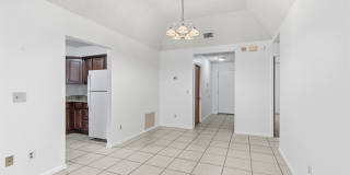 Convenient Turnkey Living in Colony Cove Gallery 4