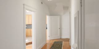 306 20th Avenue Gallery 23