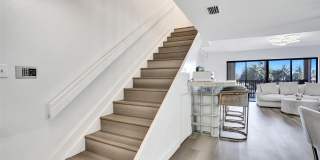 270 Captains Walk Gallery 19
