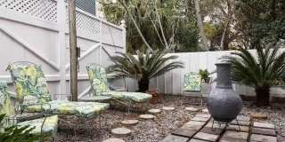 1713 BURGUNDY Street Gallery 10