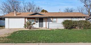 4824 8th Street Gallery 1