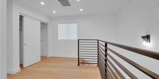 18221 Chatsworth Street Gallery 1