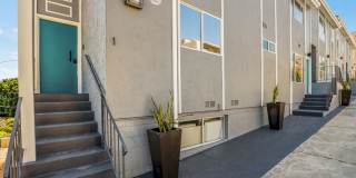 900 W College Street apartments Gallery 33