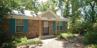 2 Bed  / 2 Bath Duplex ON Hilaman Golf Course! Gallery 1