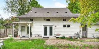 79 Quaker Hill Road Gallery 1