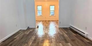 406 9th Street Gallery 6