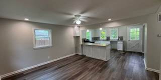 Spacious 3 Besroom Home Brunswick OH Gallery 3