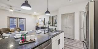 Vine and Vail Gallery 6