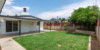 534 Jeffree Street Gallery 24