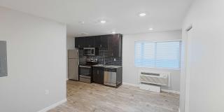 The Hedge Apartments Gallery 13