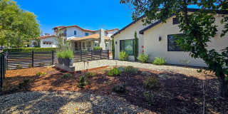 94 South Vinedo Avenue Gallery 8