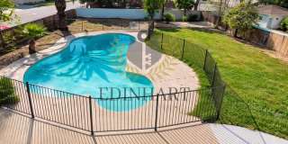 1105 North College Avenue Gallery 23