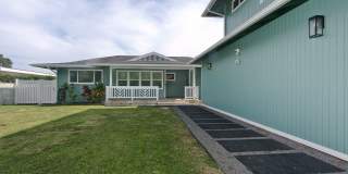 Fully Renovated 4BD in Kuli'ou'ou Valley, Garage-Driveway, Spacious Yard, and Work Shed PETS ALLOWED Gallery 3