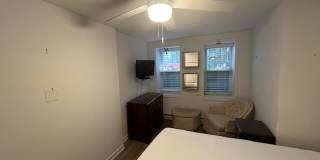 1646 Newton St NW #B Gallery 20