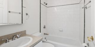 3134 Hibiscus St Gallery 17