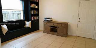 202 NE 36th Ter Gallery 18