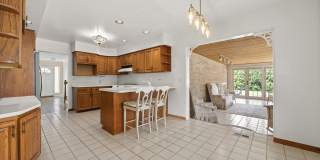 2922 Sunnyside Avenue Gallery 22