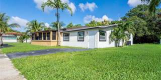 2941 NW 11th Court Gallery 32