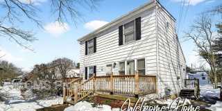 24 Steinhardt Ave Gallery 1