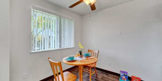 Karen's Korner Gallery 7