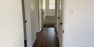 1424 Riverside Drive Gallery 27