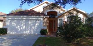 4-bedroom, 2.5-bath single-family home with a private pool located in Orlando Gallery 1