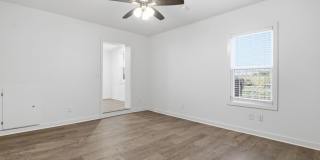 Cozy 1-Bedroom Home Gallery 4