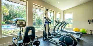 Woodlake Park Apartments Gallery 6