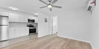 1632 NE 4th Place Gallery 1