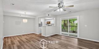Live Close to It All – Convenient Mount Pleasant Home Gallery 6