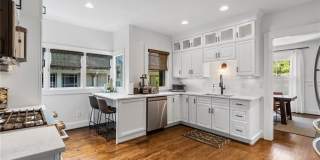 663 Yorkshire Road NE Gallery 25