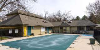 Wonderful apartment available with 2 primary bedrooms Gallery 28