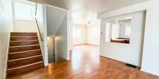 4 Bed/3 Bath Three Story Condo Near Bus Routes and Shopping Gallery 5
