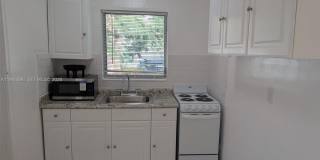 401 SW 10st Gallery 1