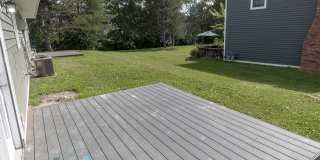 3 Bedroom Southside Duplex Gallery 32