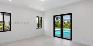 19602 NE 14 CT Gallery 50