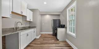 Renovated & Move-In Ready Ranch in Rosewood! Gallery 6