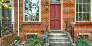 Spacious 3 Bedroom Single Family Home in the Capital District Gallery 28