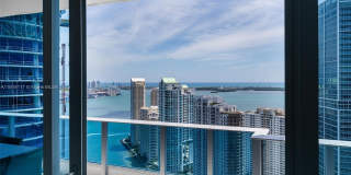 200 Biscayne Boulevard Way Gallery 31