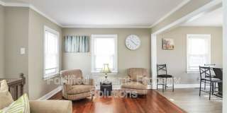 2203 Maywood St. Gallery 10