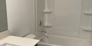 12011 Jordi Road Gallery 11