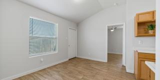 14532 Clovelly Wood Gallery 13