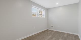 5004 ROANOKE Place Gallery 6