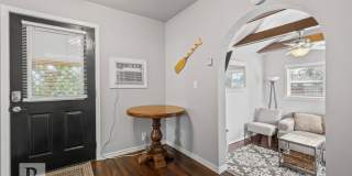 FULLY FURNISHED, Charming Short Term Rental! Gallery 4