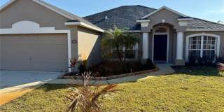 4255 SW Daemon St Gallery 1