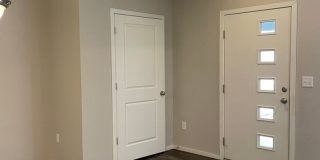 Luxury Rowhouse w/ 2-Car Garage in NE Ft. Collins Gallery 7