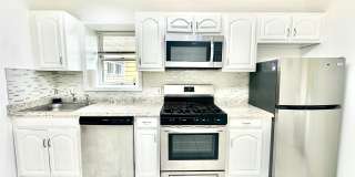 247 CLENDENNY AVE Gallery 4