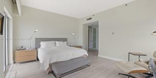 2442 Fisher Island Dr Gallery 19