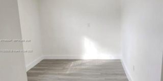 2765 NW 55th St Gallery 21